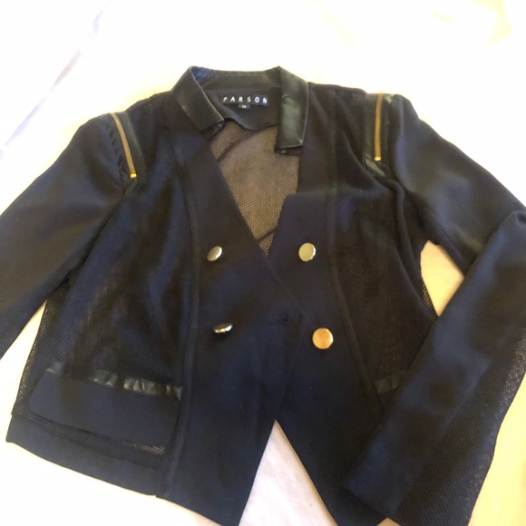 Jackets & Blazers - NWOT Black Crop Mesh Gold Zipper Button Blazer Size 4/6